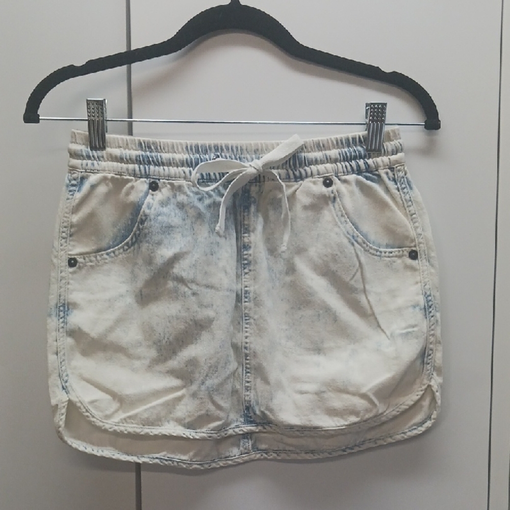 RVCA Light Wash Denim Skort